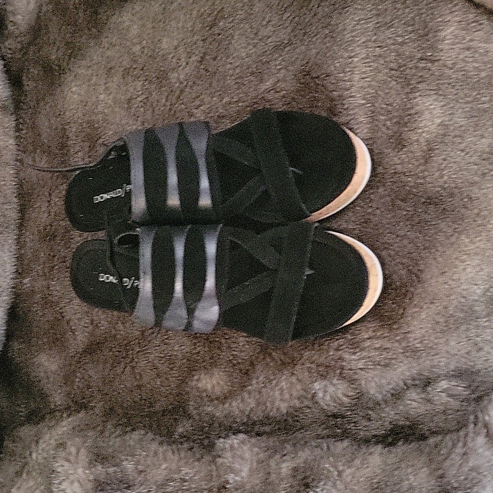 Donald Pliner wedge sandals